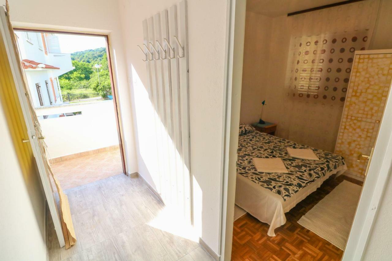 Apartments Reljic With Terrace Baška Εξωτερικό φωτογραφία