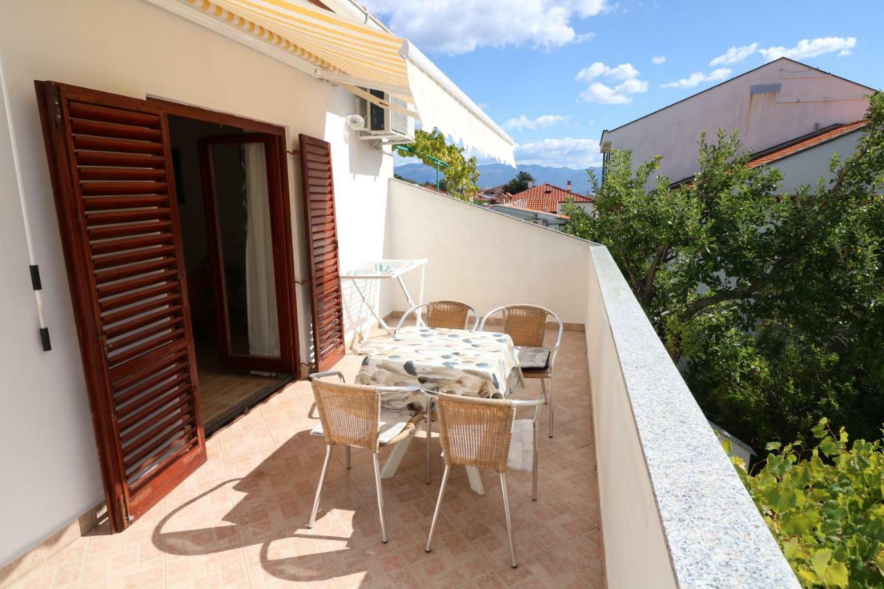 Apartments Reljic With Terrace Baška Εξωτερικό φωτογραφία