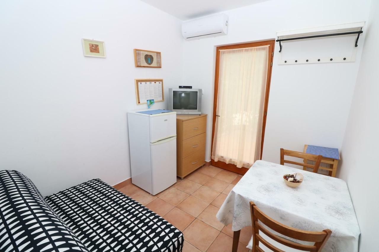 Apartments Reljic With Terrace Baška Εξωτερικό φωτογραφία