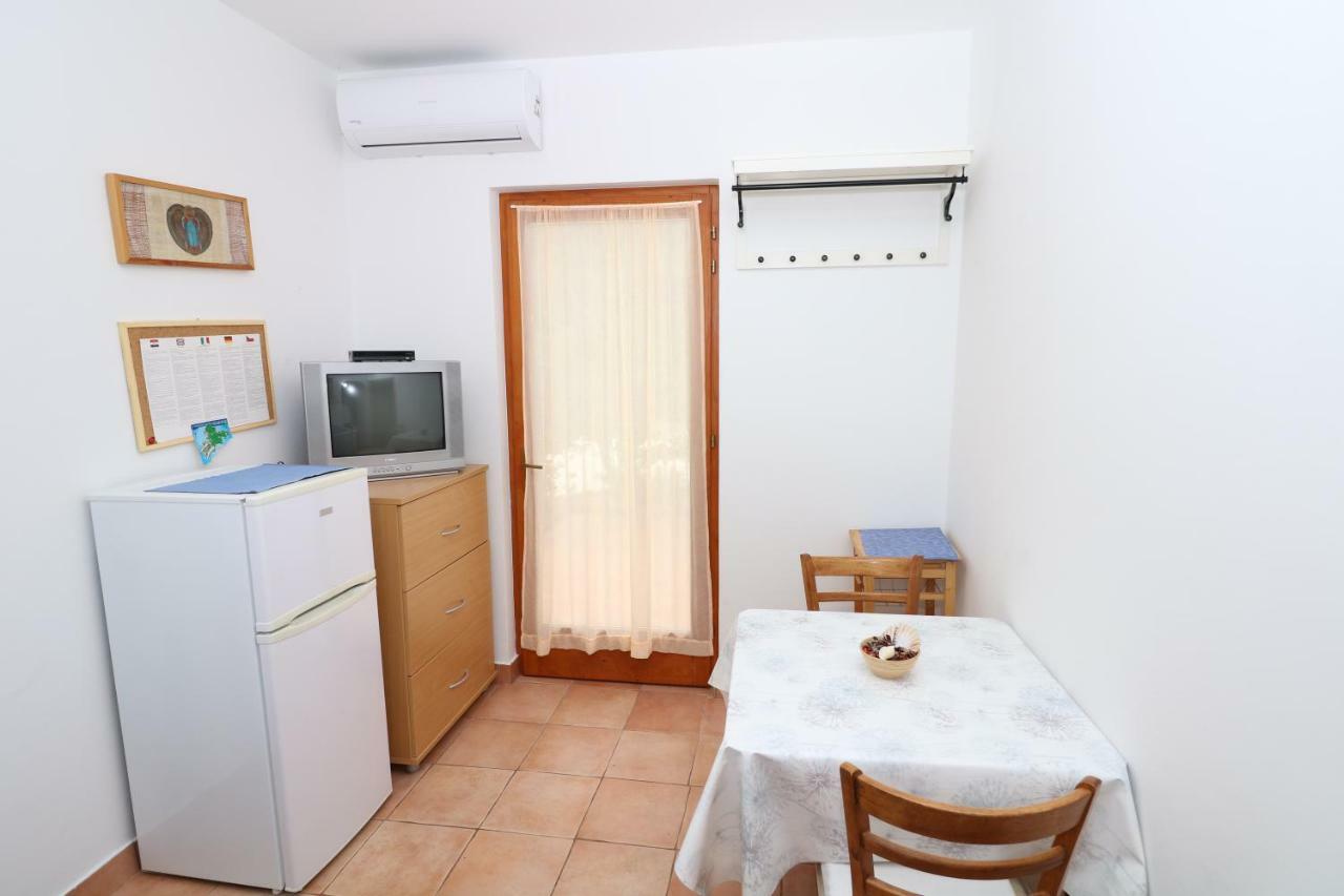Apartments Reljic With Terrace Baška Εξωτερικό φωτογραφία